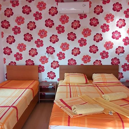 Bolyarski Stan Guest House Veliki Preslav Exterior photo